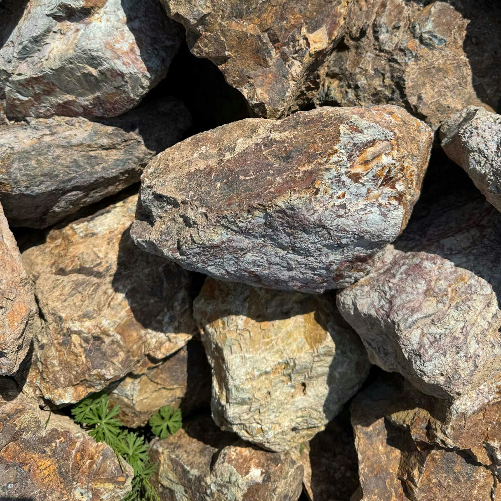 TAIKOH 岐阜チャート 50-150mm 20kg 国産 ロック 景石 ブラウン 茶 割栗 中