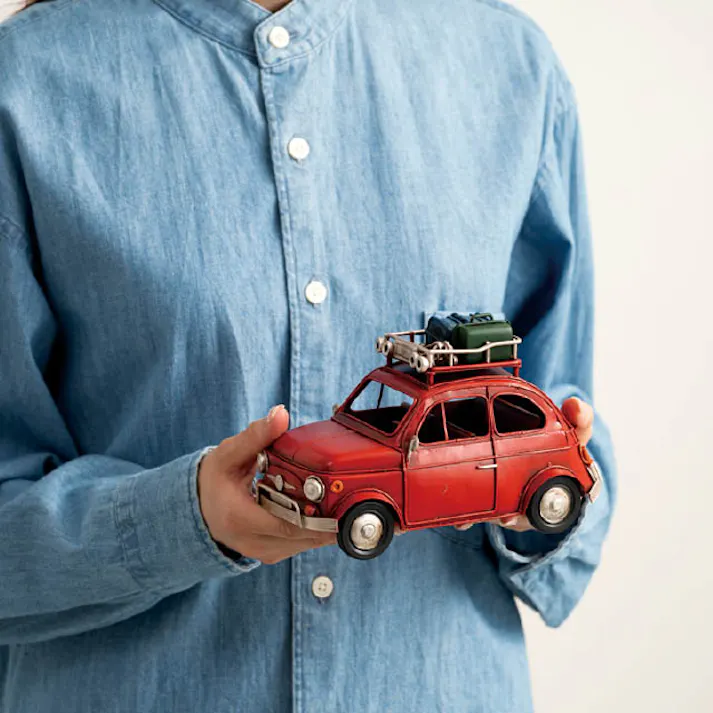 ヘッズ インテリア装飾 W195×D95×H125mm レッド 1個 インテリアブリキカー HEADS BRZ-INT20