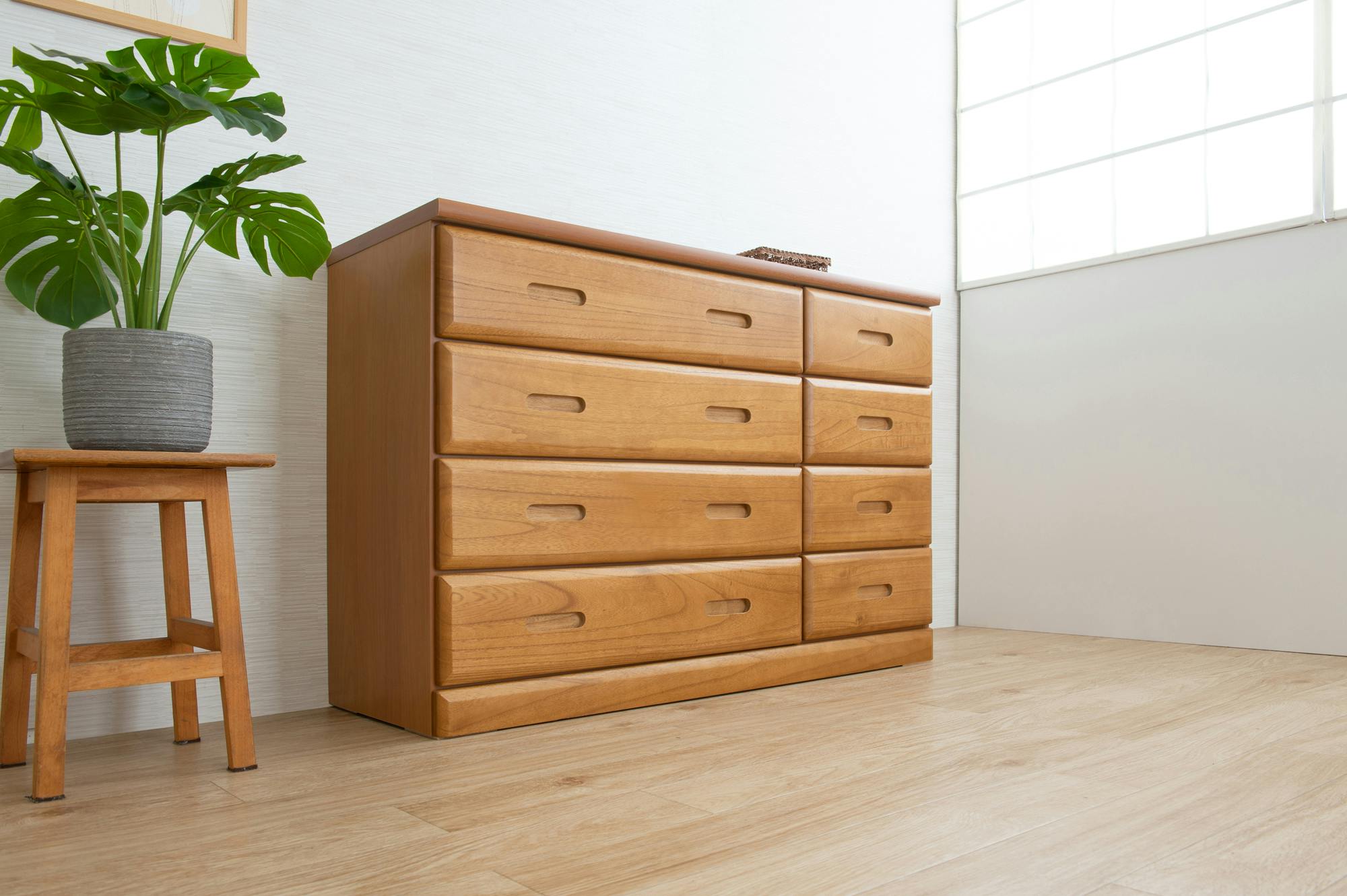 大幅値下げセール中！民芸家具桐材多引き出しチェストタンスD48㎝×65㎝木製収納 楽天市場】【POKER】新登場！ 洋風顔の本格派きもの対応桐箪笥 幅100 4