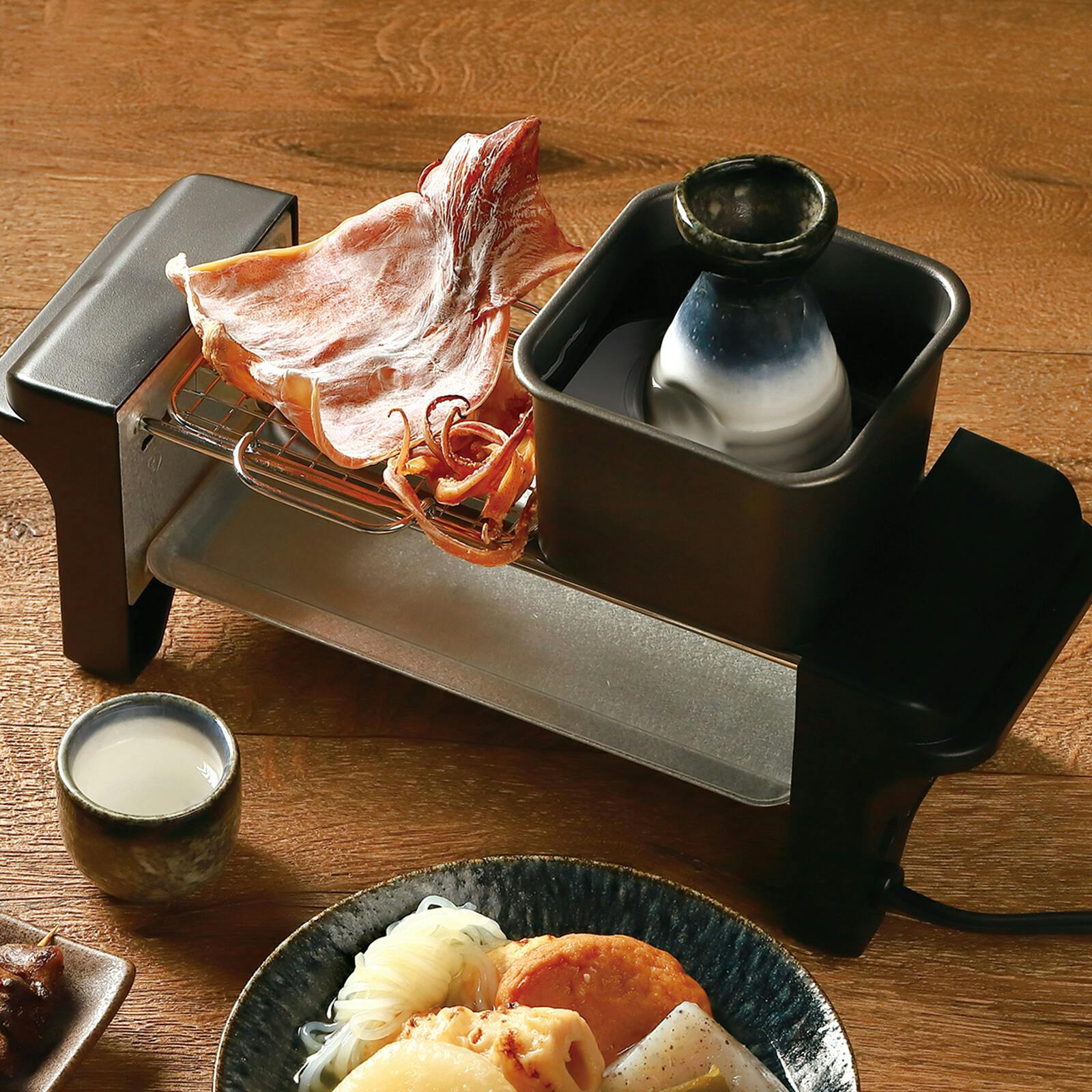 自宅晩酌セット　せんべろメーカー（豪華6点セット／熱燗鍋、焼き鳥網、とっくり、炙り網、おちょこ、おでん鍋）　おうちで居酒屋気分 卓上 炙り網・熱燗鍋 おでん鍋 焼き鳥網 卓上に置けるコンパクトサイズ 焼きおにぎり 海鮮炙り 【送料込み】 ＃4573468823437 flife