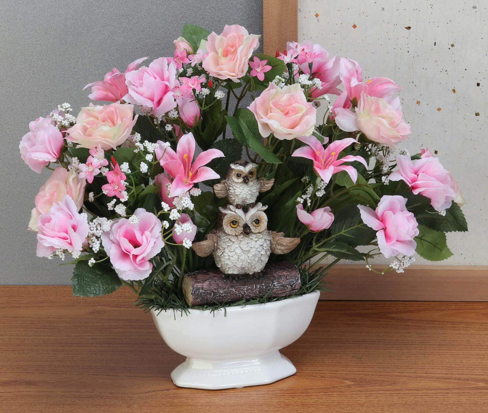 幸福のふくろうアレンジメントフラワー　光触媒加工／カラー：ピンク（愛情、人気運）　色彩豊かな花と幸運のふくろうオーナメント　消臭効果 CT触媒：浄化・消臭・防汚・抗菌 玄関 リビング 贈り物 フェイクグリーン 造花 【送料込み】 ＃4589978836775 flife