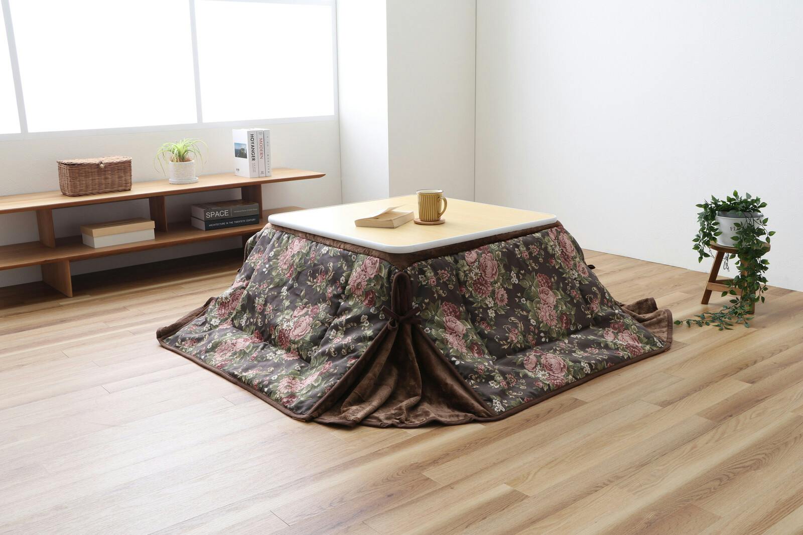ジャカード織省スペースこたつ掛布団 【正方形 ブラウン】　花柄 高級感 裏面 フランネル生地 コンパクト 丸洗いOK！(ネット使用)　【こたつ掛け布団のみ】※こたつは商品に含まれておりません。 【送料込み】 ＃4550317226250 flife