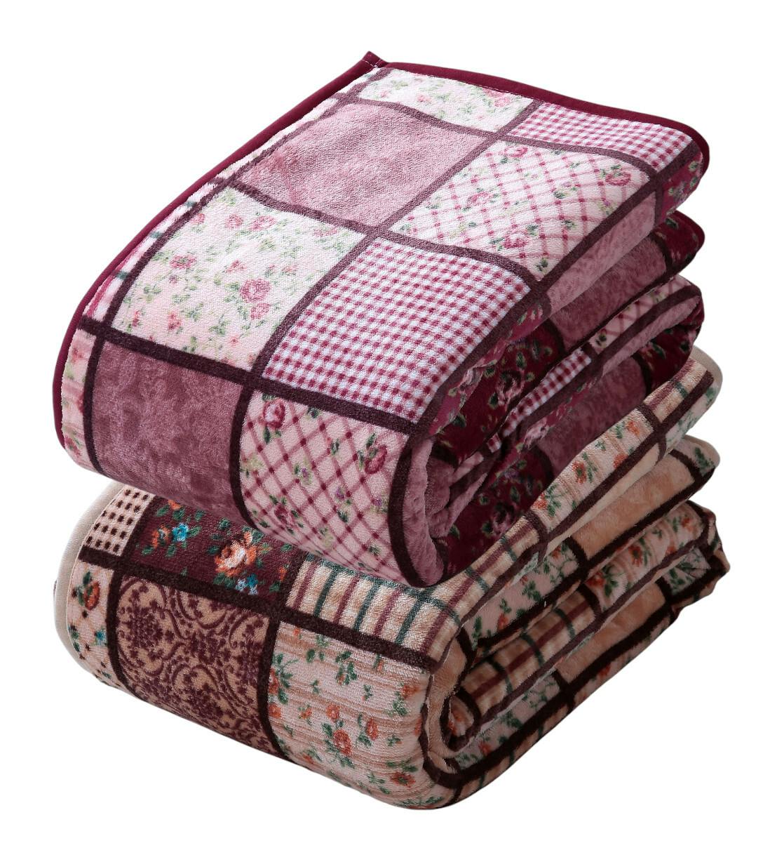 パッチワーク調あったか中わた入り毛布 【2色組】カラー：ワイン+ブラウン　軽い ボリューム毛布 合わせ毛布 フランネル毛布使用 シープ調毛布 丸洗いOK！ 【送料込み】 ＃4589978836324 flife