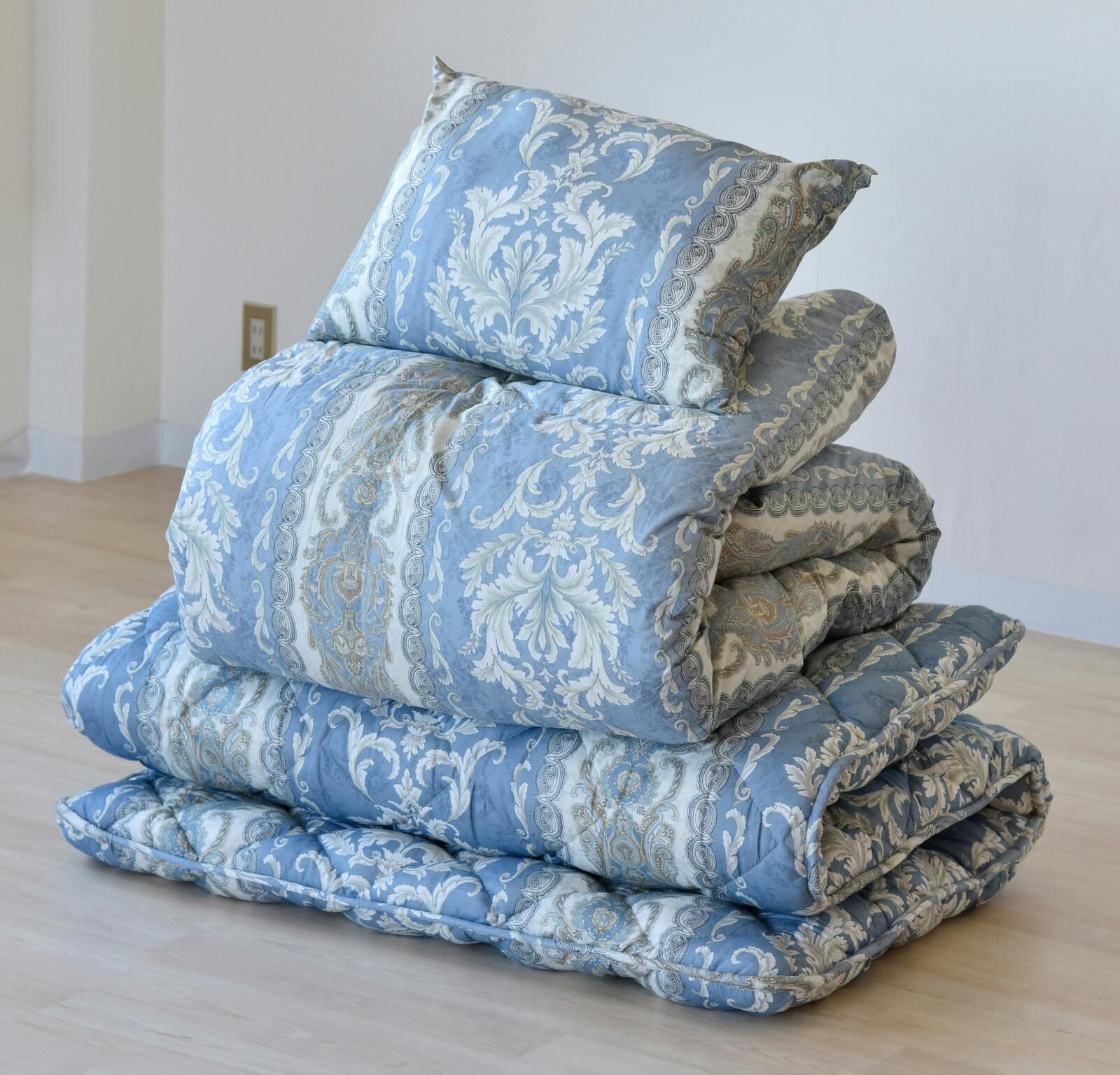 エクセルゴールドラベル付き 日本製 ホワイトダックダウン90％羽毛布団4点セット ブルー系 【送料込み】 ＃4589978833538 flife