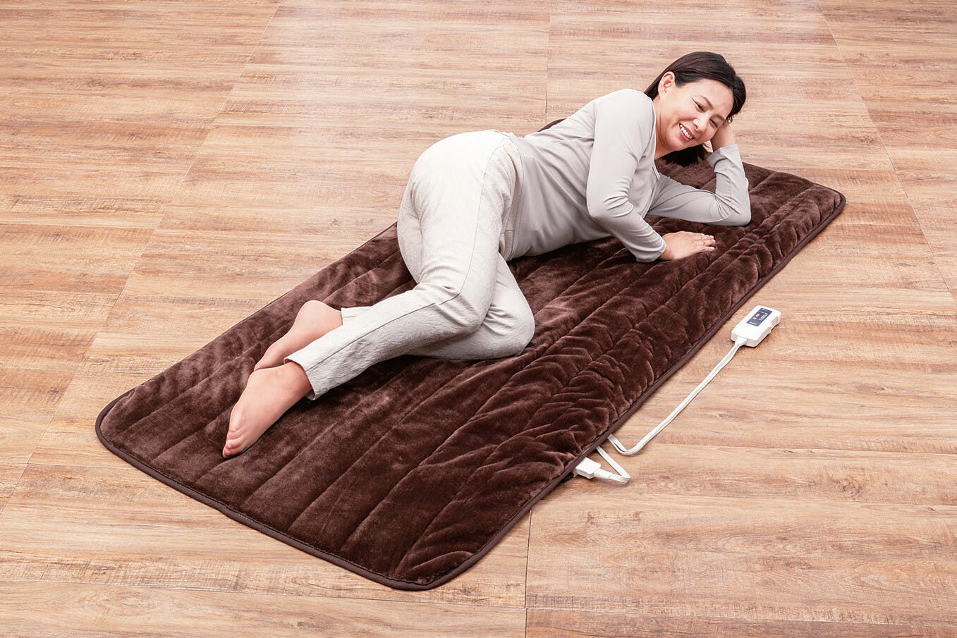 電気であったかごろ寝マット    【送料込み】 ＃4550533130768 flife