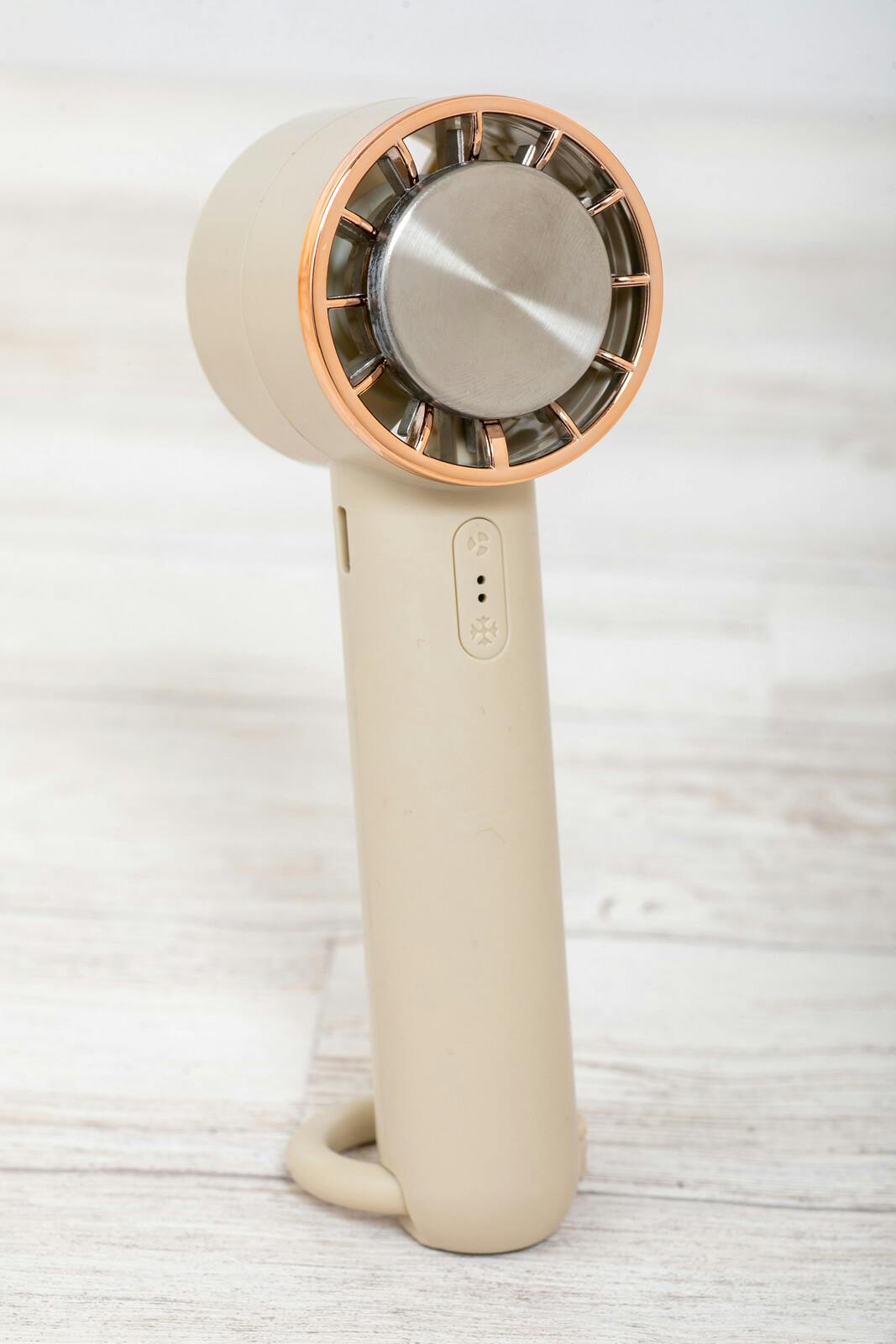 ペルチェクールハンディファン  【ベージュ】  【送料込み】 ＃4570060547617 flife