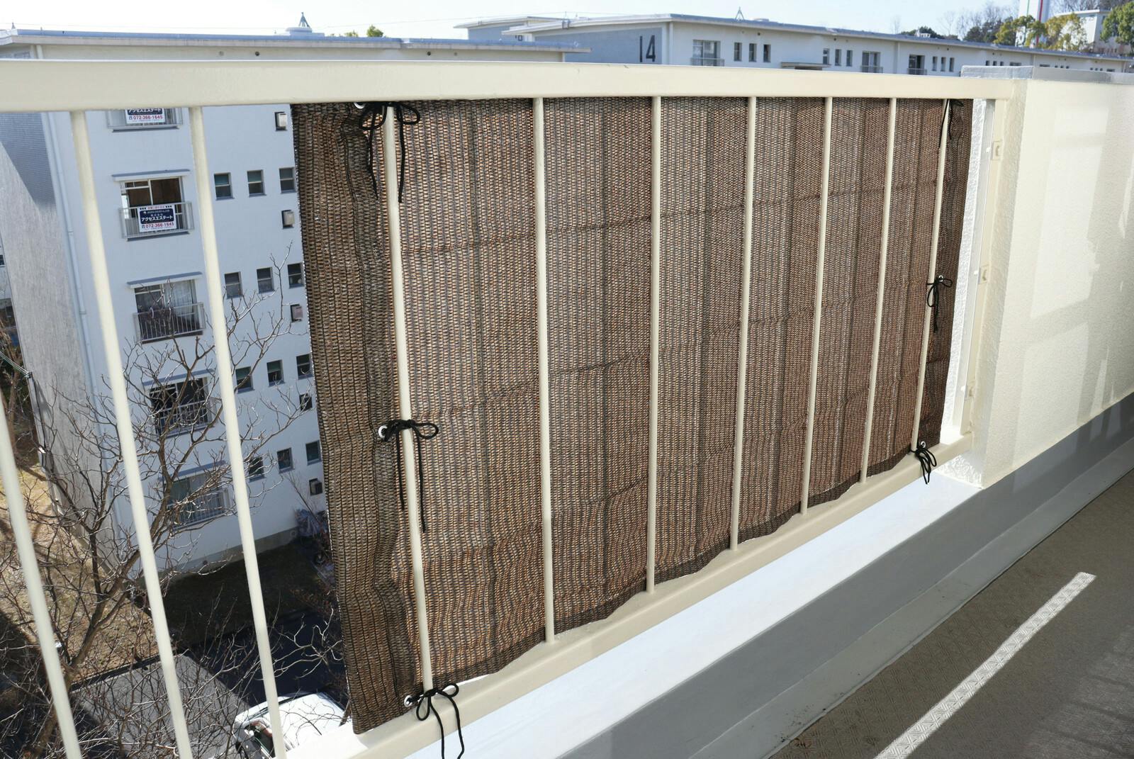 ベランダの目隠しシート  【4枚組】【ブラウン】 【送料込み】 ＃4589978832470 flife
