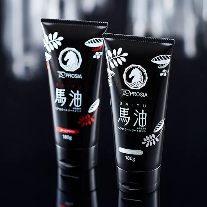 【プロシア 馬油ヘアカラートリートメント ナチュラルブラック】 ちあふる 国産馬油で傷んだ髪を補修しながら白髪染め!週1〜2回、5分で自然にカラーリング 15種の保湿成分配合 艶やかな髪色へ ダメージケア 日本製 JAN:4989409099449