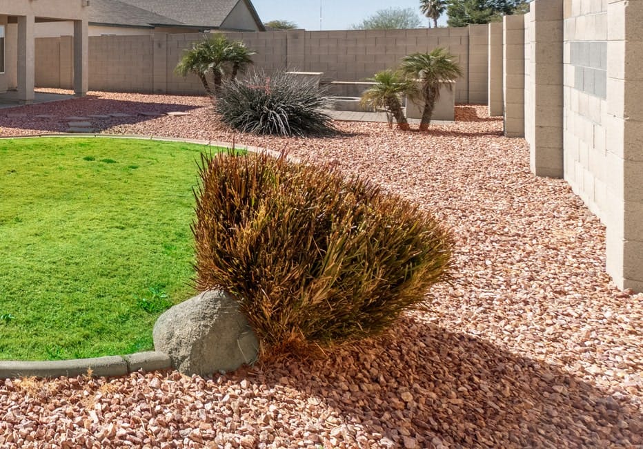 砂利 庭 石 ピンク 洋風 砕石 クラッシュピンク 20kg ガーデニング