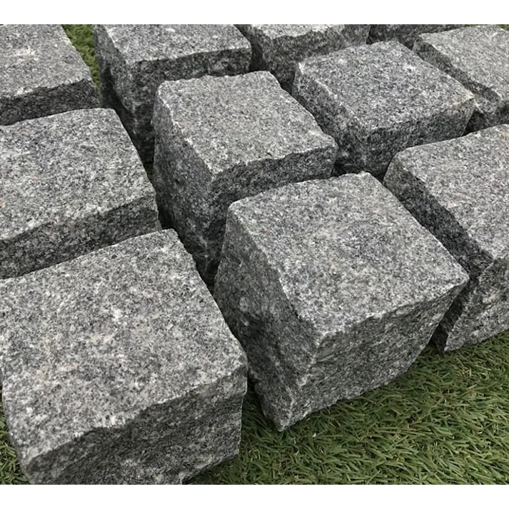 ピンコロ石 グレー 御影石 一丁掛 ピンコロ 12個セット 約90×90×90mm 敷石 天然石 1丁掛 舗石 みかげ石 ガーデニング 石材 diy 庭 駐車場 花壇 庭石 外構 エクステリア 敷き石 庭敷石 ブロック 外構石材