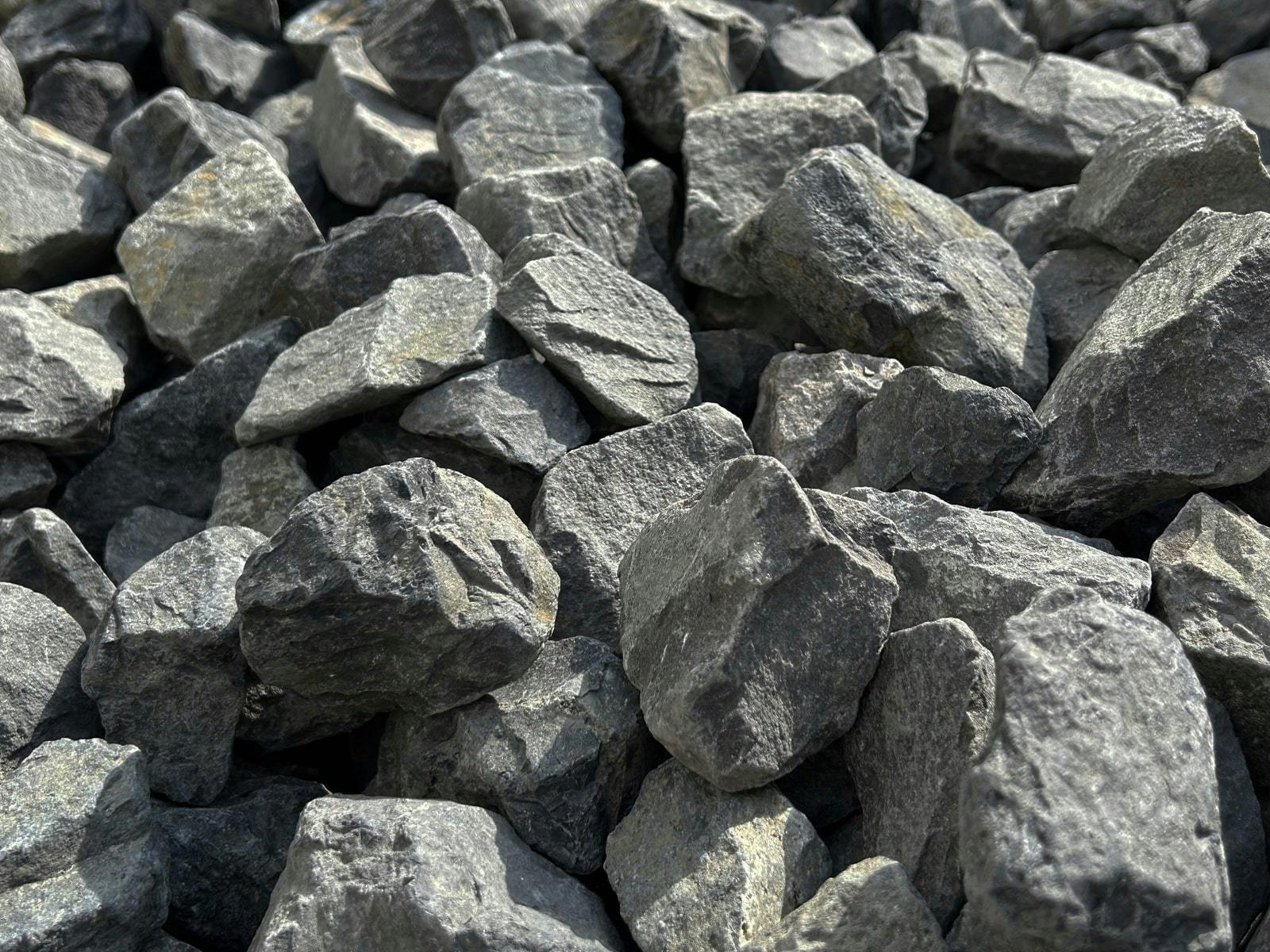 砕石 大 大きめ 黒 グレー ウエスタンブラック 20kg 50mm 前後 約40