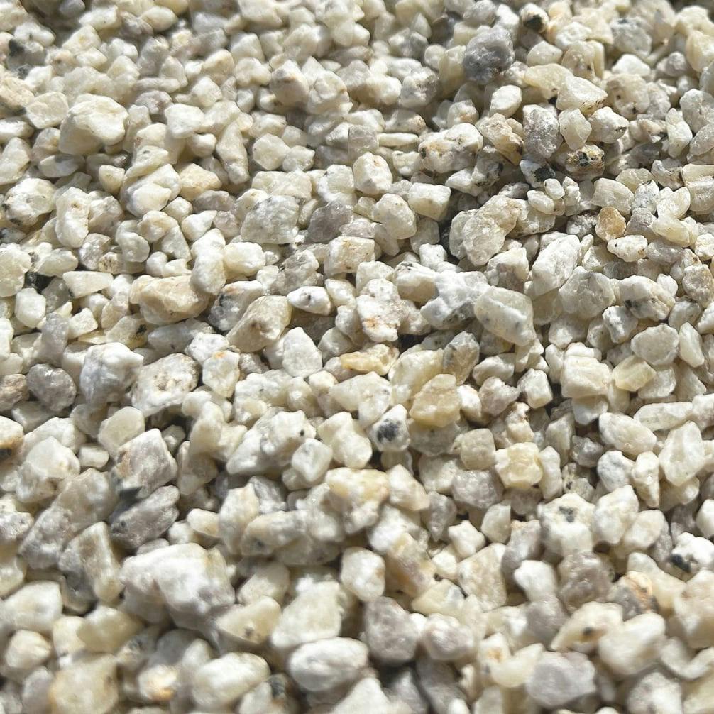 化粧砂利 白川砂 美濃 白川砂利 2分 約3mm-5mm 20kg みかげ 御影 砂利