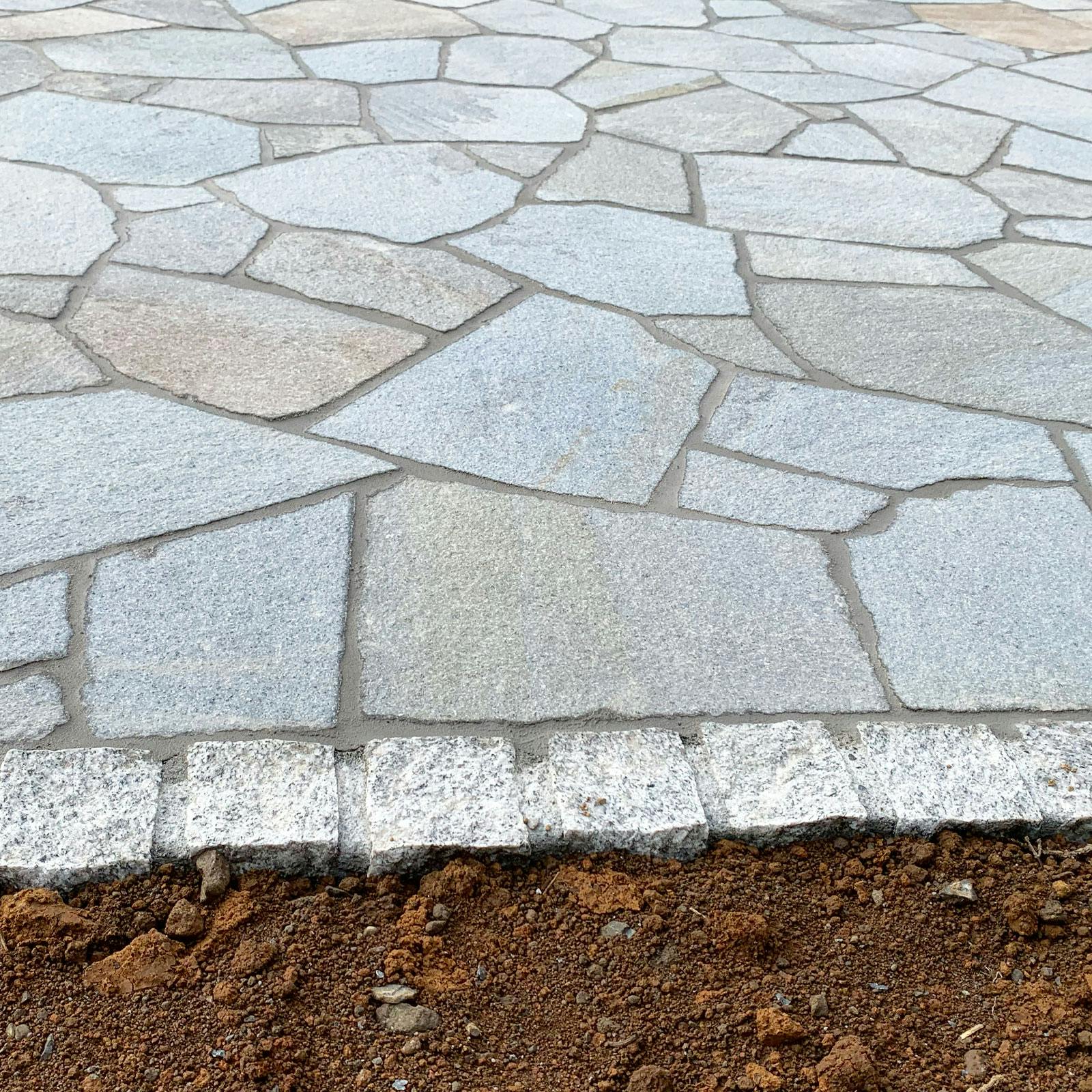 TAIKOH 乱形石材 諏訪鉄平石 0.45平米入り 15〜25mm厚 | 庭園資材 通販