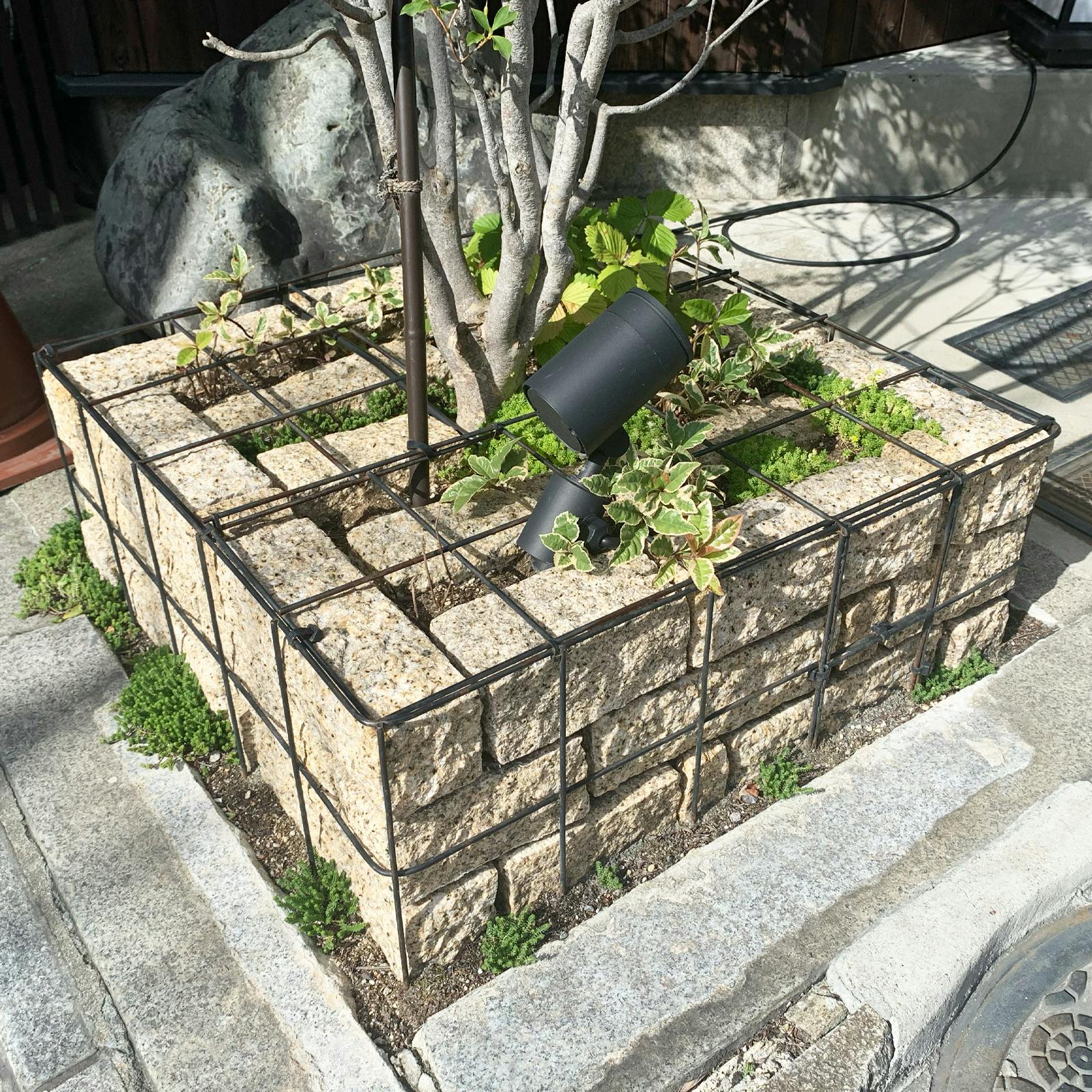 TAIKOH ピンコロ 錆御影 3丁 (9×9×29cm) 4個セット 中国 | 庭園資材