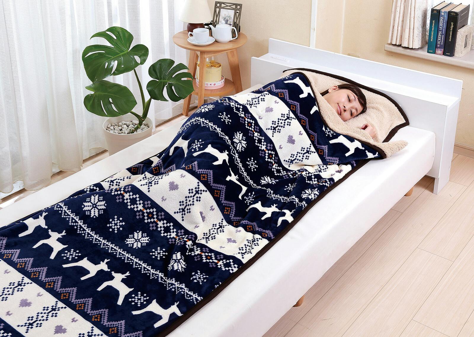 ノルディック柄もこもこ寝袋毛布  【1枚】【ネイビー】 【送料込み】 ＃4580198813973 flife