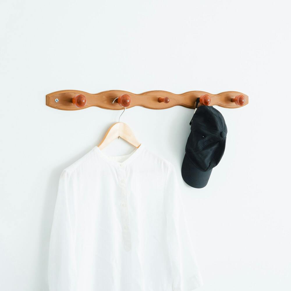 コートハンガー波型 【色／ブラウン（BR）】 コートハンガー(波型) ハンガー 壁掛け 壁面収納 帽子掛け ウォールハンガー フック 日本製 ひとり暮らし 【送料込み】 ＃4532947004828 nagai