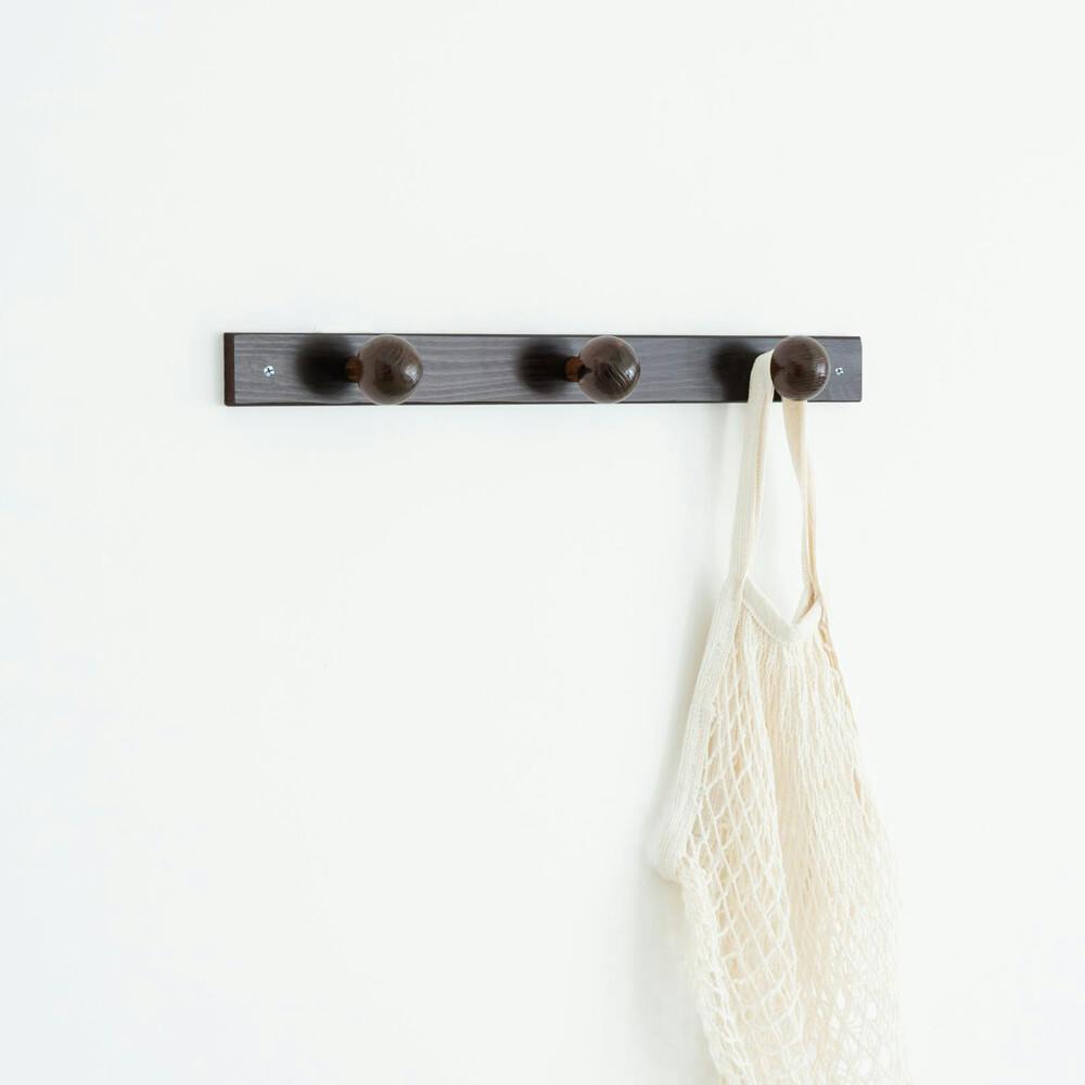 コートハンガー3ツ玉 【色／ブラウン（BR）】 コートハンガー(3玉) ハンガー 壁掛け 壁面収納 帽子掛け ウォールハンガー フック 日本製 ひとり暮らし 【送料込み】 ＃4532947004323 nagai