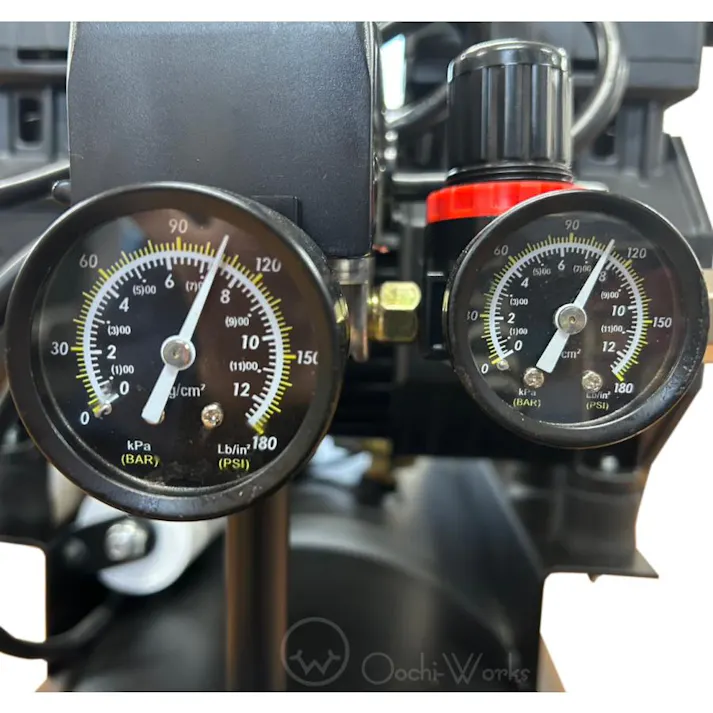 静音オイルレスコンプレッサー 39L AMP-39 Wモーター エアーツール2点セット 【送料無料】