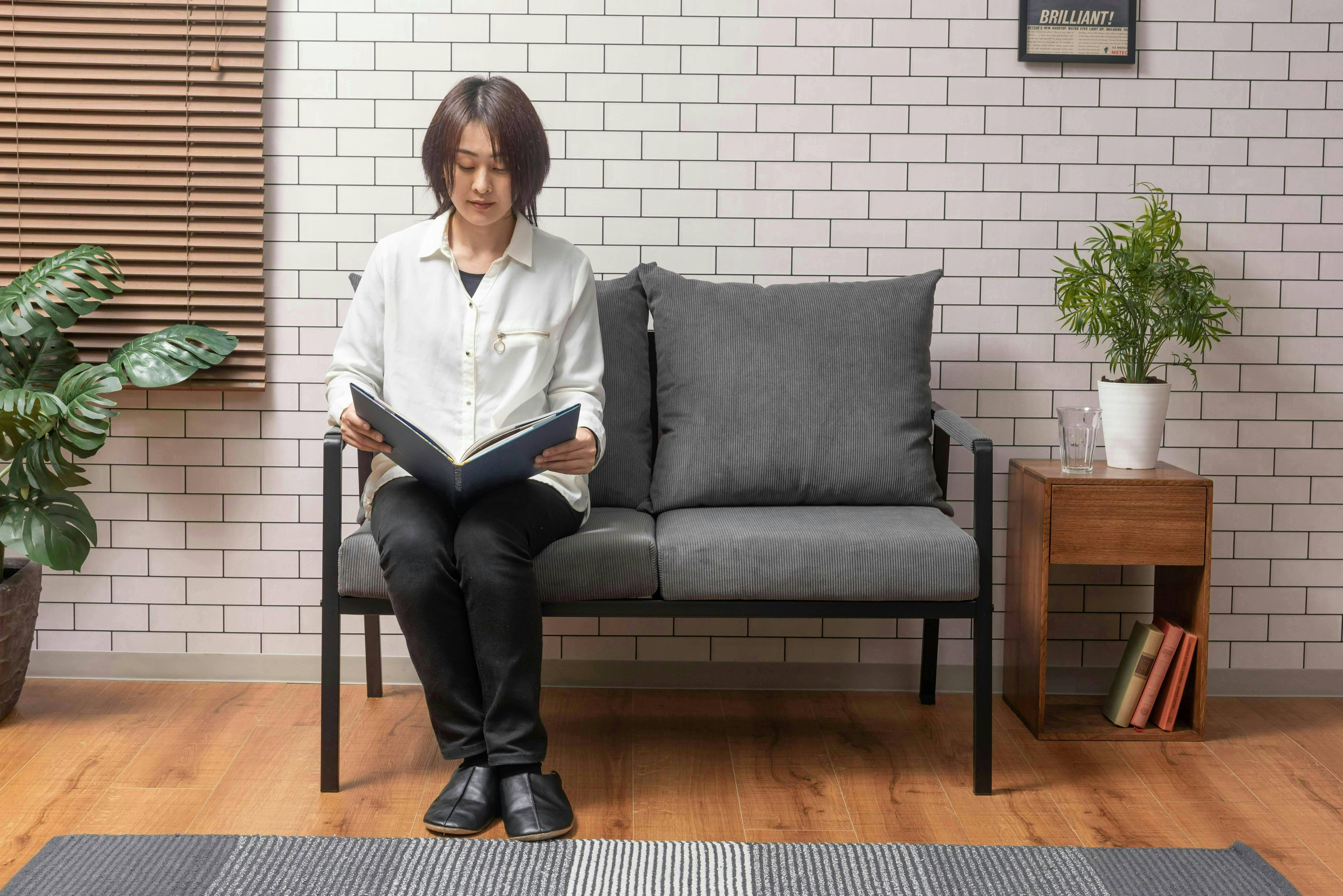 【リサイクルサービス八光】幅115cm　２人掛けソファ　グレー 2人掛けソファ デビュー077 座面高42cm BGY(2人掛けソファ BGY