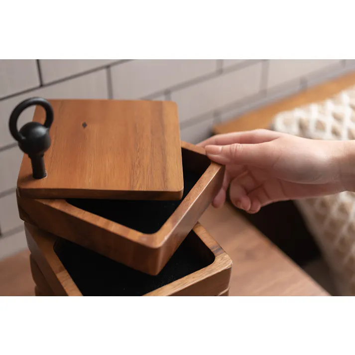 卓上ケース スクエア /色:ブラウン / 幅16×奥行16×高さ31cm / 卓上ケース ケース アクセサリーケース アクセサリー 小物入れ 収納 天然木 お洒落 5段 小物収納 コンパクト シンプル サークル スクエア 完成品 【送料込み】