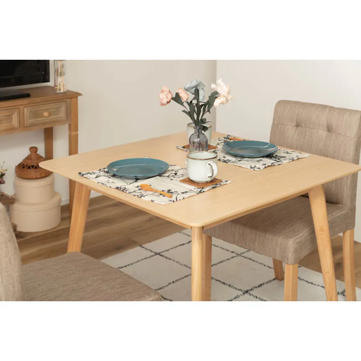 スクエアテーブル/色:ナチュラル / 幅80×奥行80×高さ72cm / カフェ 角 ダイニング コンパクト円形 丸型 省スペース シンプル モダン 北欧 木製 韓国インテリア 組立式 【送料込み】