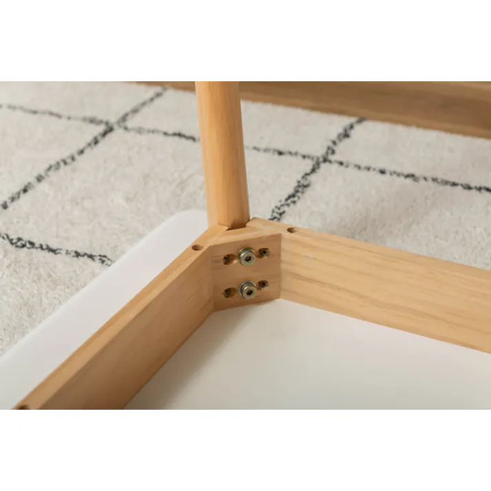 スクエアテーブル/色:ナチュラル / 幅80×奥行80×高さ72cm / カフェ 角 ダイニング コンパクト円形 丸型 省スペース シンプル モダン 北欧 木製 韓国インテリア 組立式 【送料込み】
