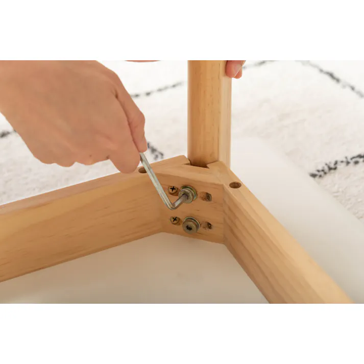 スクエアテーブル/色:ナチュラル / 幅80×奥行80×高さ72cm / カフェ 角 ダイニング コンパクト円形 丸型 省スペース シンプル モダン 北欧 木製 韓国インテリア 組立式 【送料込み】