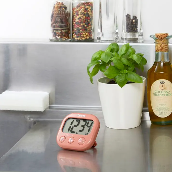 デジタルタイマー 抗菌でか見えタイマー コーラルピンク カラフルにカラーンバリエーションを充実! タニタ 【送料込み】