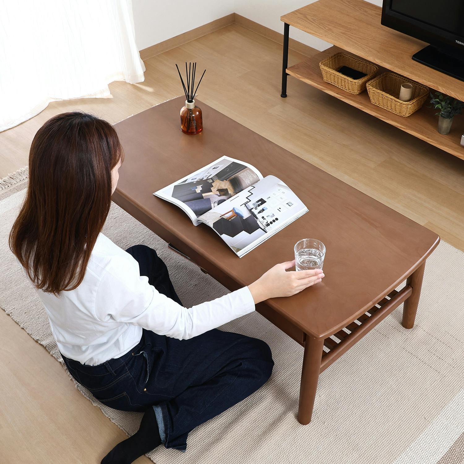 引出し棚付きセンターテーブル カミュ BR（ブラウン） 収納力バツグン