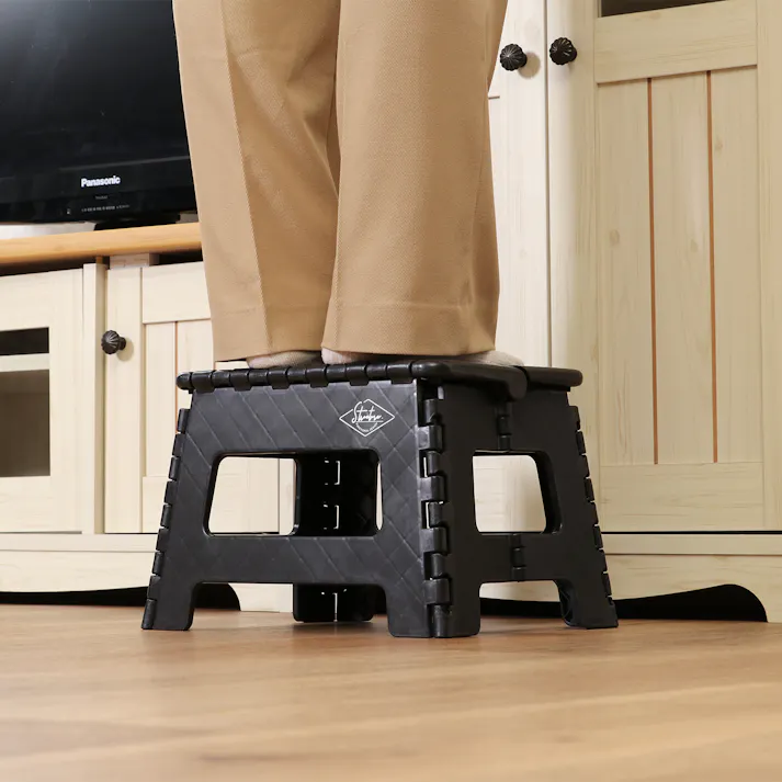 フォールディングステップスツール H22cm ブラック 1台あると便利な万能折りたたみステップスツール 【送料込み】#fjbo
