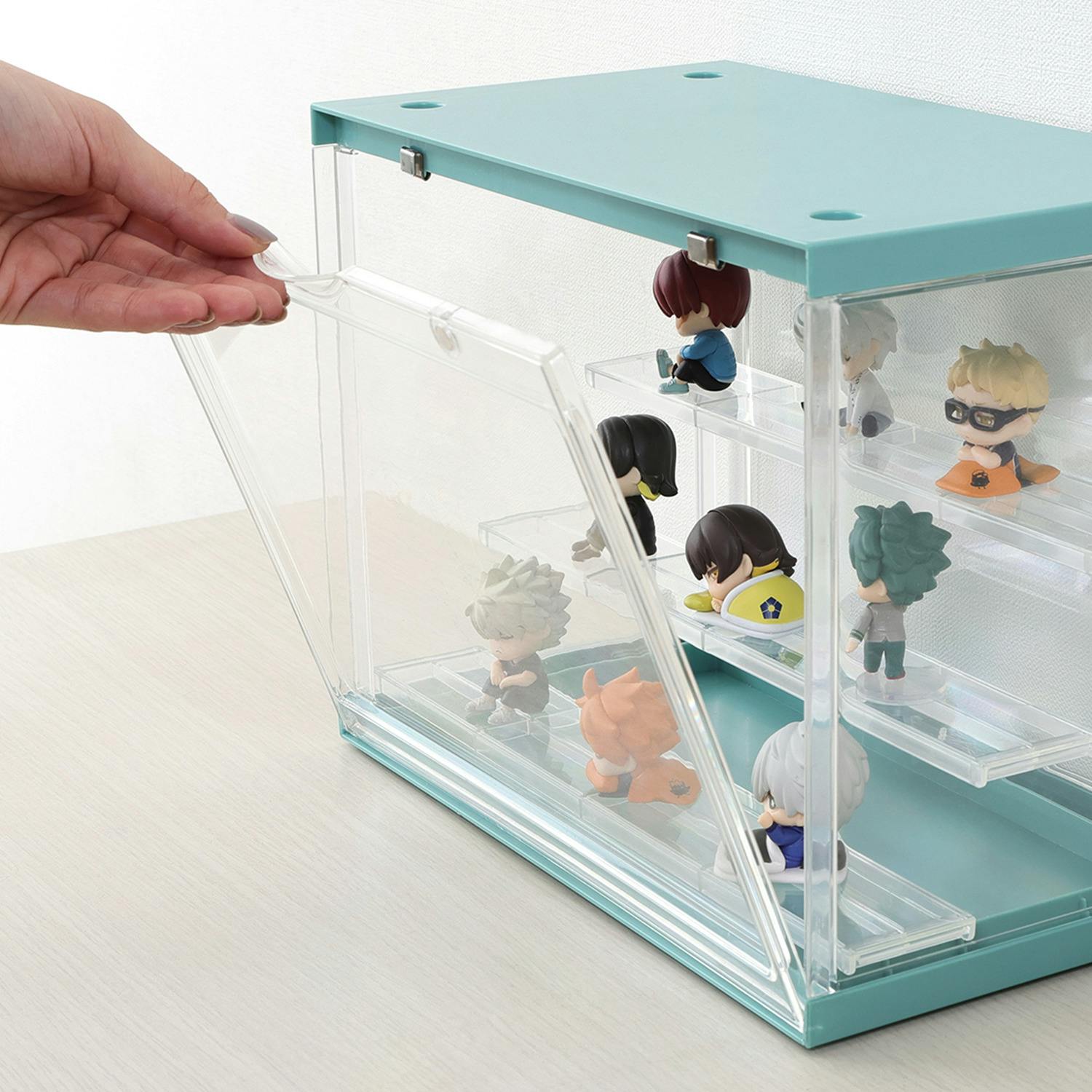 コレクションケース hina グリーン Mint どの角度も美しく見せるひな壇