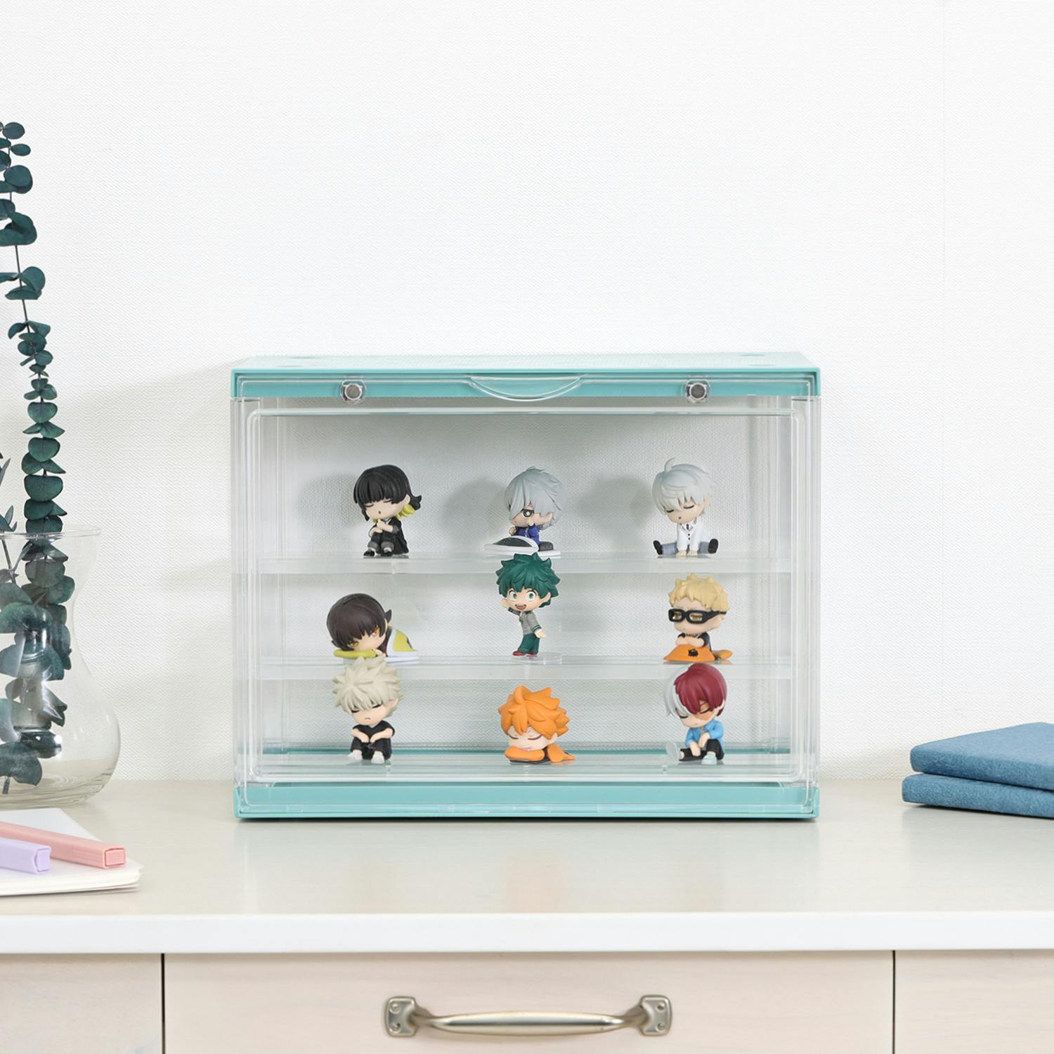 コレクションケース hina グリーン Mint どの角度も美しく見せるひな壇