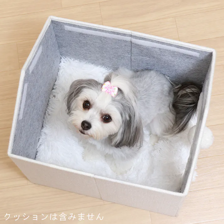 ペットハウス 三角屋根 三角屋根 Sサイズ WH ポンポンがアクセント!三角屋根のペットハウス 【送料込み】#fjbo