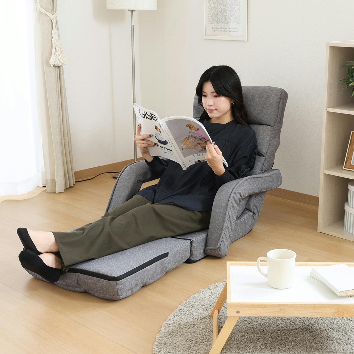 4WAY座椅子 グレー 使い方は4通り！色んなくつろぎを楽しめる4WAY座椅