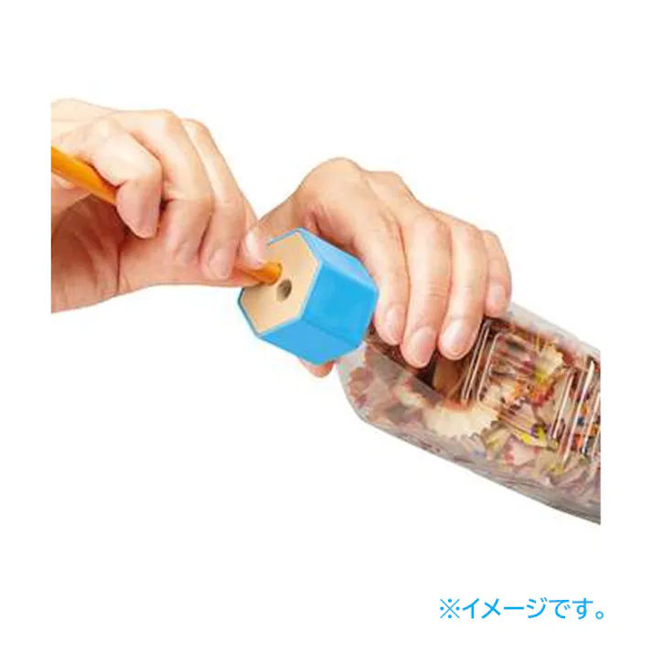 【5点まとめ買い】ケズリキャップ ツイン ピンク × 5点 ペットボトルに取り付ける鉛筆けずり ツインタイプ 削りくずをたっぷりためて、一度にポイ! 【送料込み】