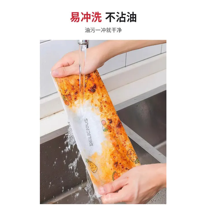使い捨てキッチンクロス 不織布素材のロール式キッチンペーパーで 水に濡らしても丈夫 繰り返し洗って使える多機能清掃シートです