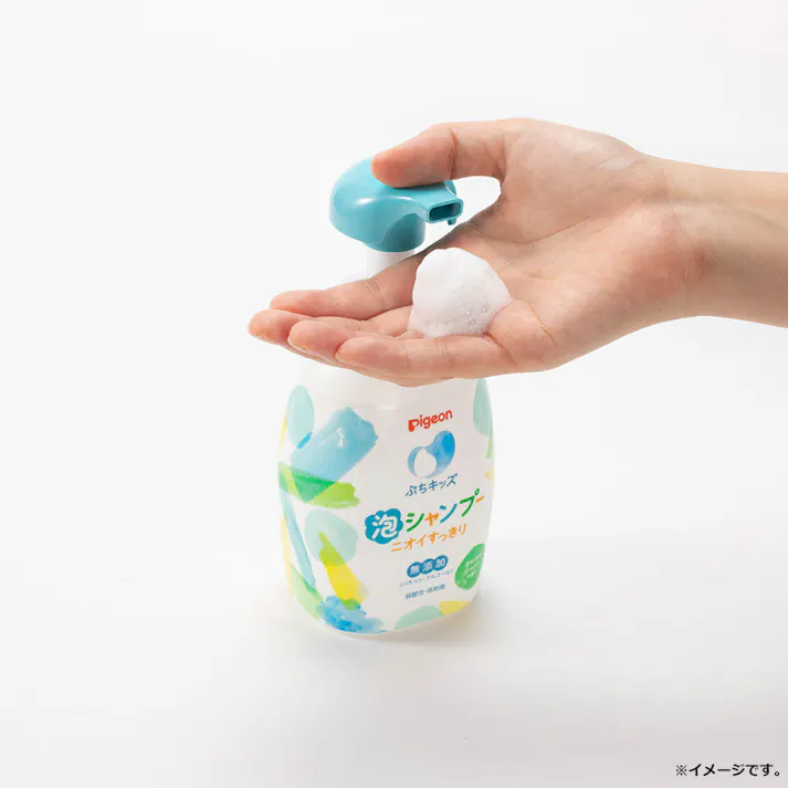 【3点まとめ買い】ピジョン ぷちキッズ 泡シャンプーニオイすっきり さわやかシャボンの香り 本体 300mL × 3点 楽しく遊んだ後の汗・ニオイすっきり。 子どもの髪に、洗浄力&地肌へのやさしさかなえる。 【送料込み】