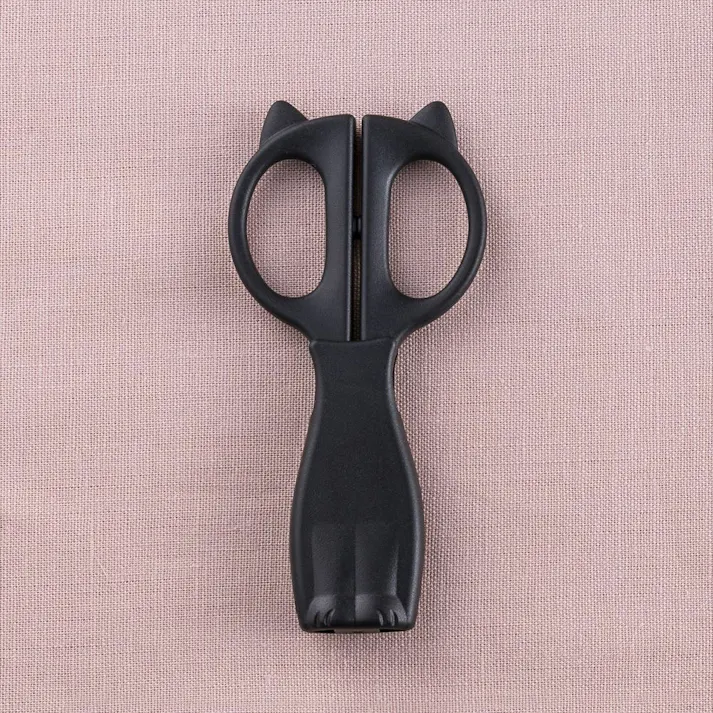 【3点まとめ買い】Nyarming ねこのオシャレハサミ HC-2201 1個入 × 3点 カーブ刃で思い通りの美眉へ。 マユの形を美しく整えたり、ムダ毛をカットするためのハサミです。 【送料込み】