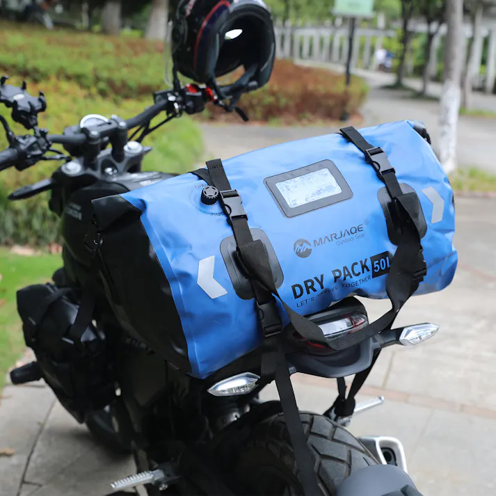 バイク用防水バッグ ドライパック リアキャリアバッグ 大容量ツーリングバッグ PVC 防水バッグ モーターサイクルサドルバッグ