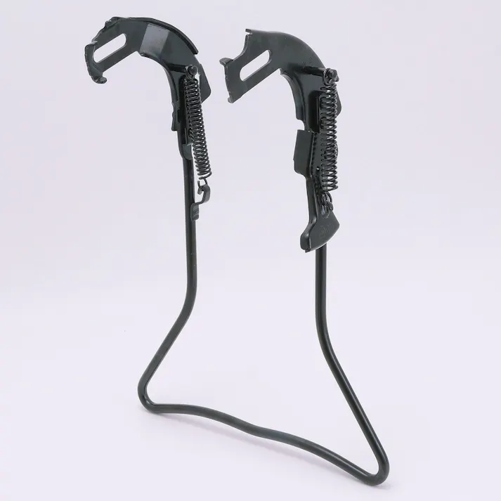 株式会社昭和インダストリーズ 【店舗取り寄せ】 ワイド外装両立スタンド26型 正爪BK 4973291113826