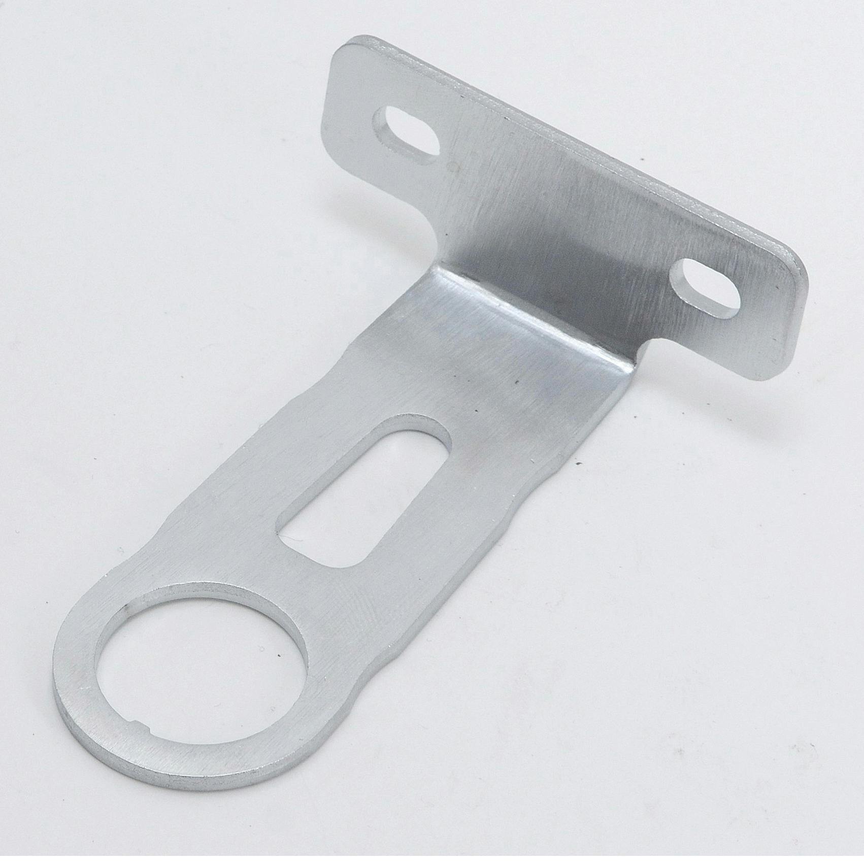 株式会社サギサカ 【店舗取り寄せ】  カゴブラケットCP 4973291661365