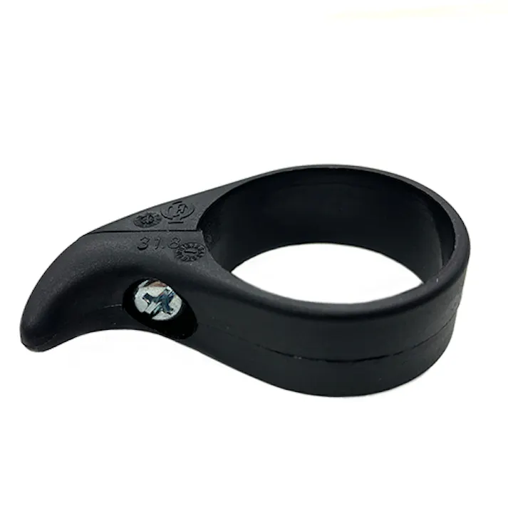 株式会社フタバ商店 FORCE 【店舗取り寄せ】 チェーン脱落防止ソケット樹脂径31.8mmBK 8592627047572