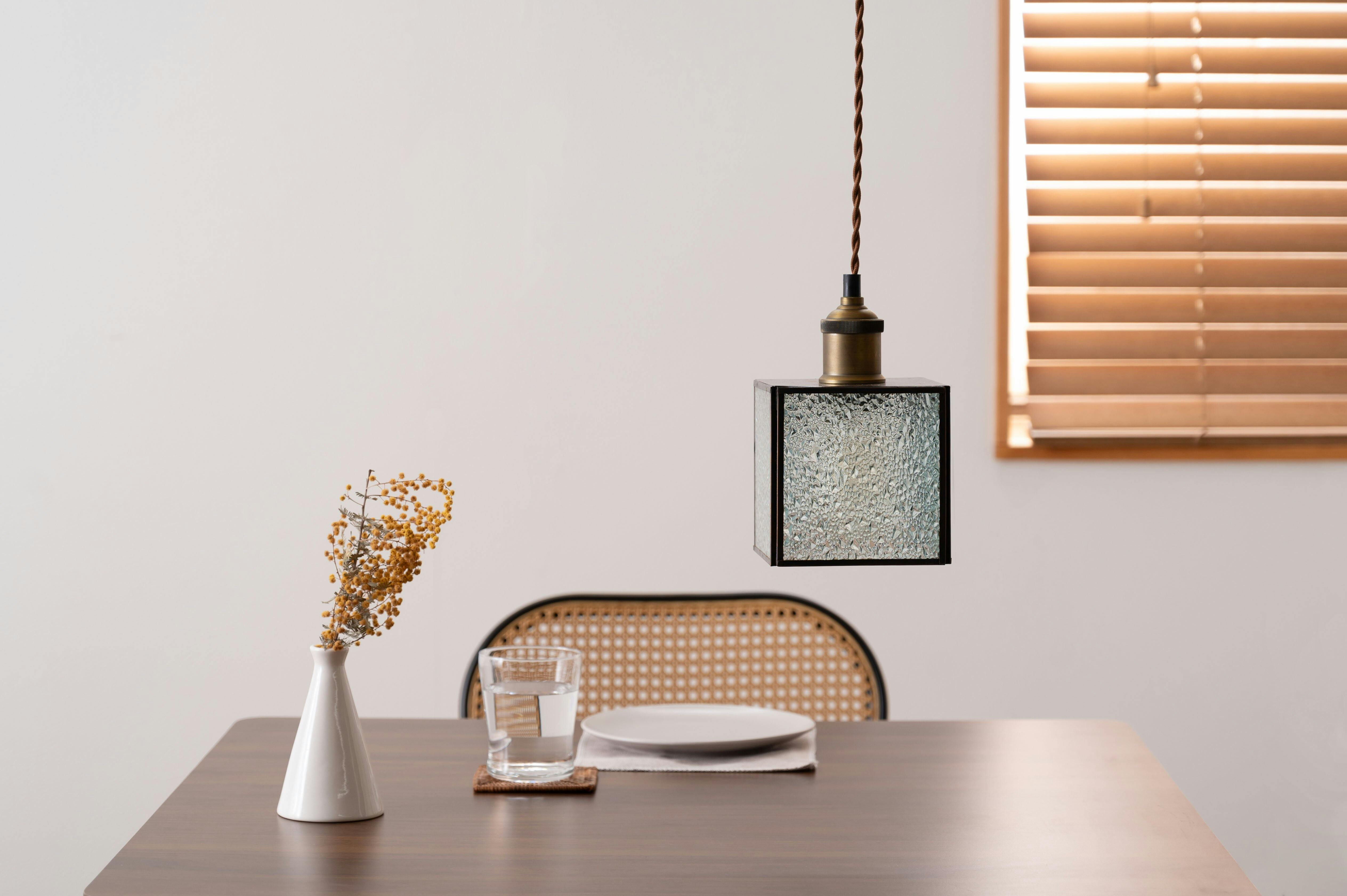 東谷 Room Essence ステンドグラスライト ナチュラル Size：13×13×19