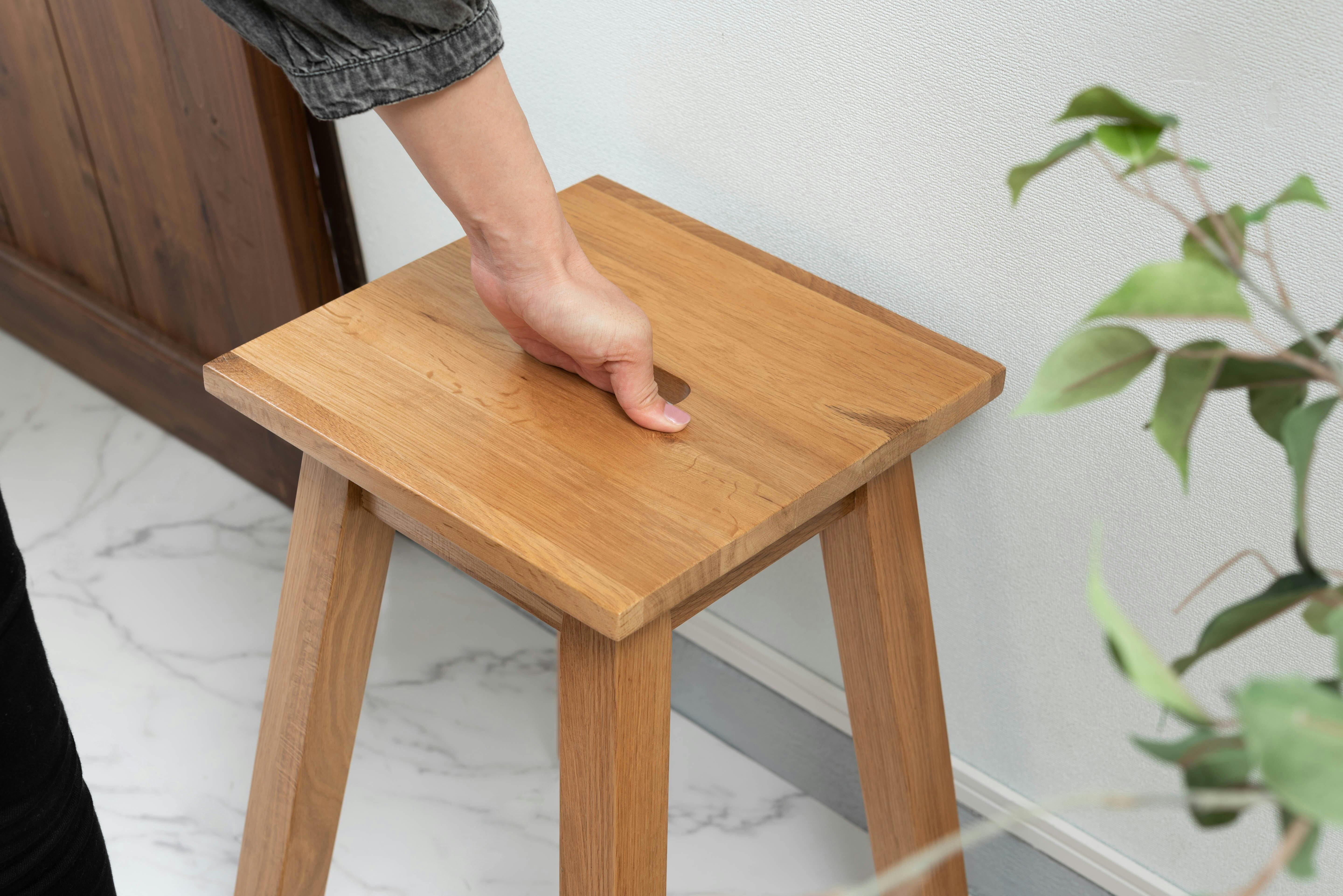 東谷 Room Essence 角スツール ナチュラル Size：32×32×46