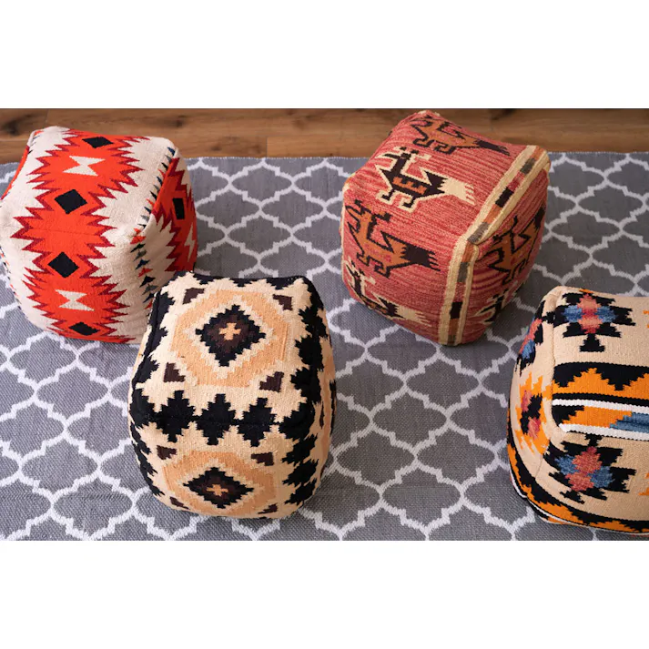 東谷 Room Essence キリムスツール Size:30×30×30 ファブリック 机 オットマン 肘置き 【4985155222797】 FAB-002C【別送品】