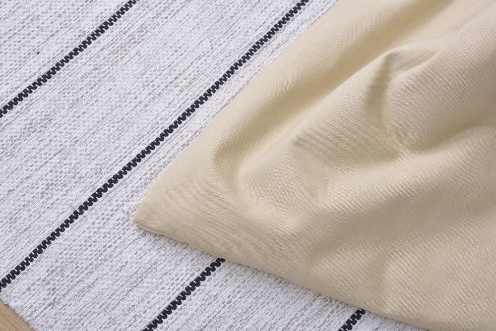 東谷 Room Essence 薄掛コタツ布団 長方形 ベージュ Size：190×230