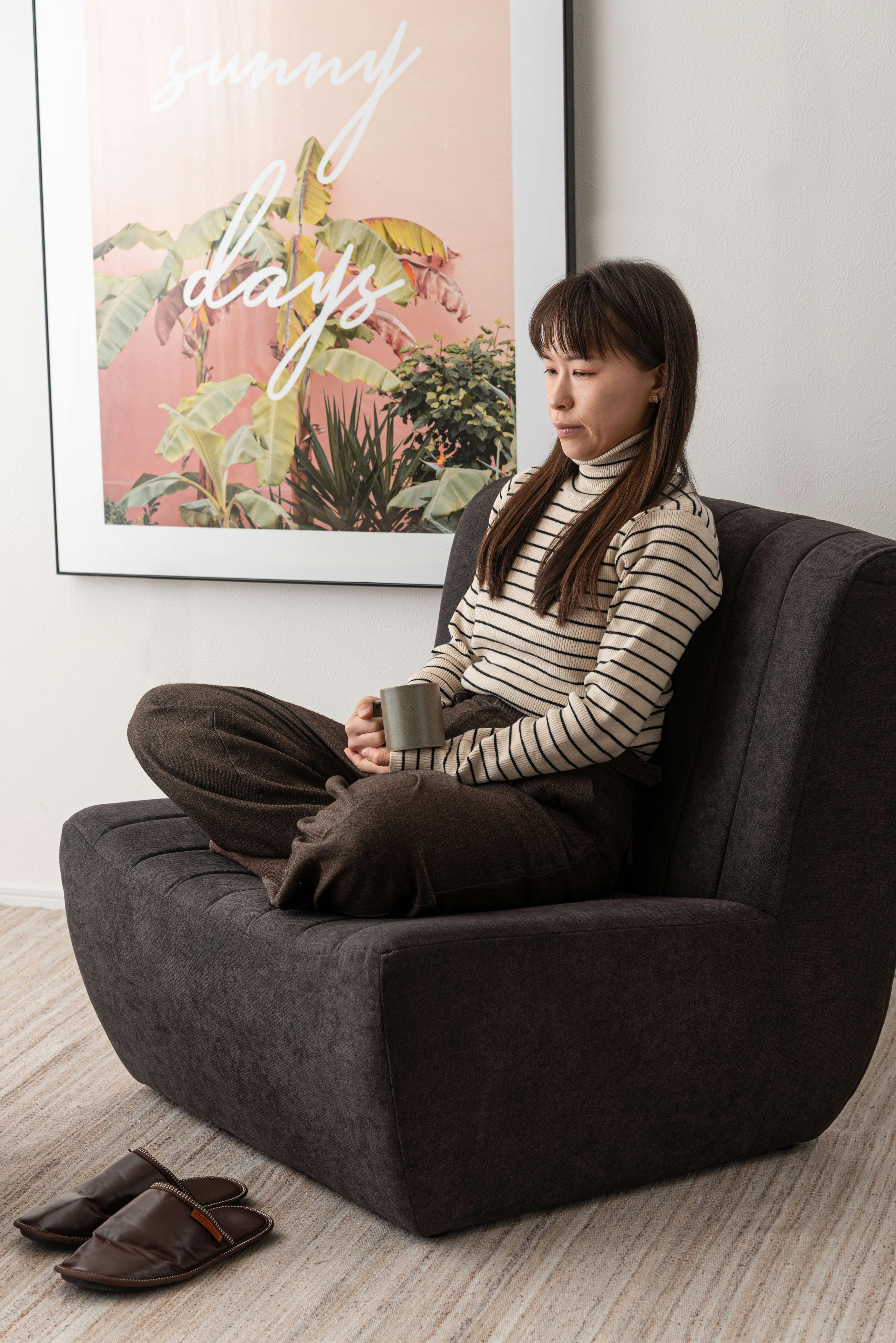 Room Essence フロアソファ W80×D88×H75×SH33 チャコールグレー 完成品