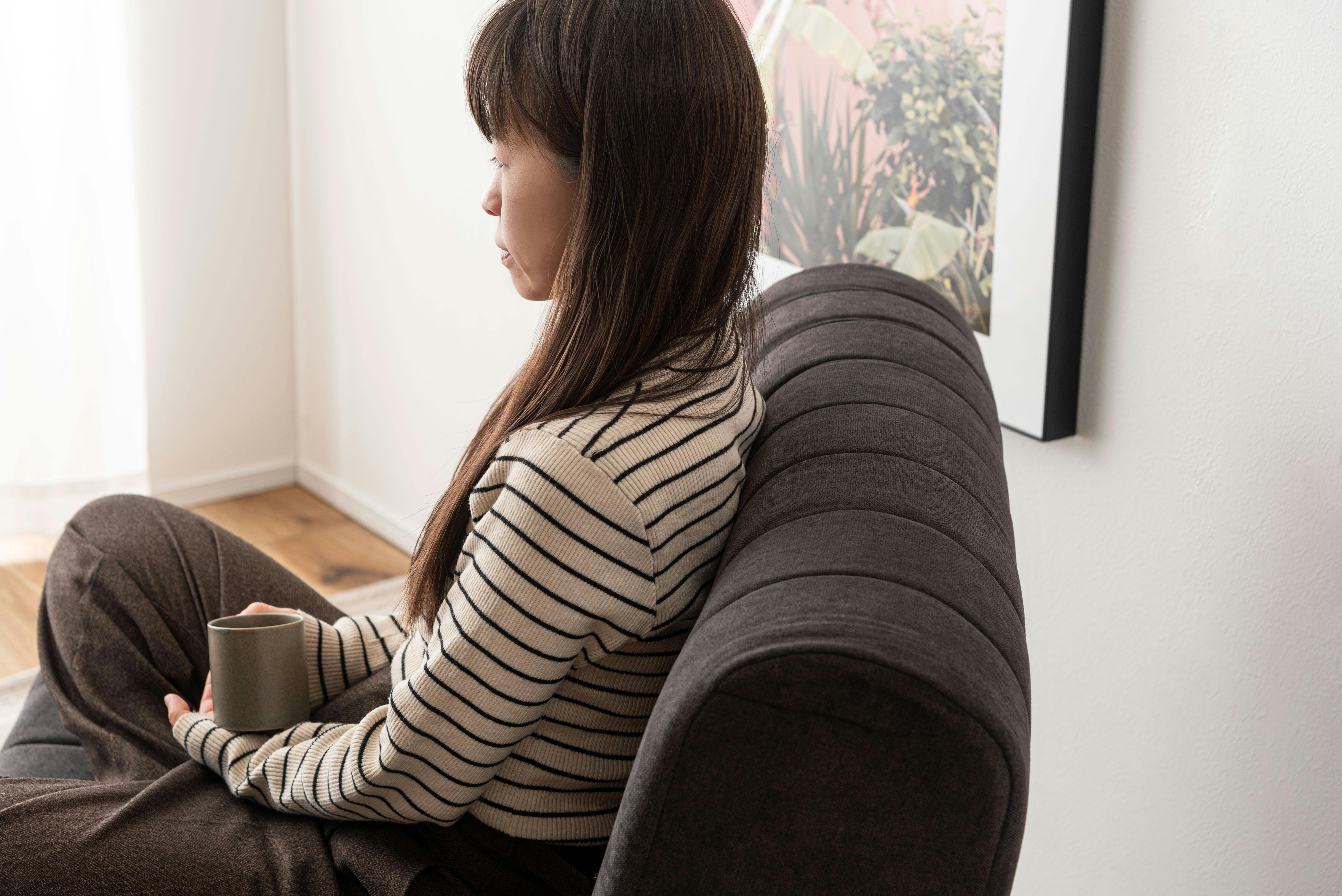 Room Essence フロアソファ W80×D88×H75×SH33 チャコールグレー 完成品