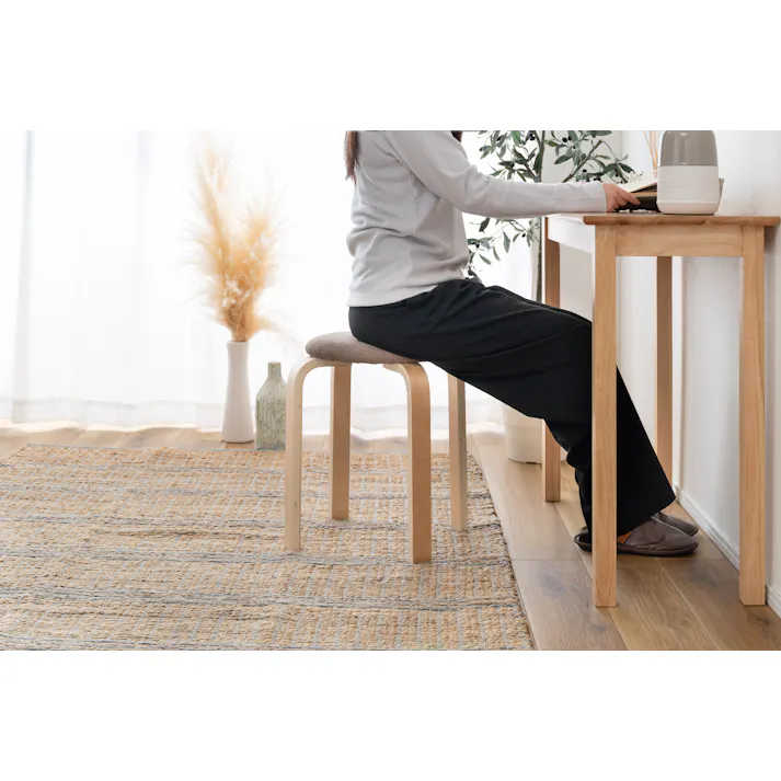 Room Essence スツール W32×D32×H45 モカブラウン 完成品 椅子 円 スタッキング ニュアンスカラー トレンド シンプル 天然木 木製 おしゃれ ナチュラル 北欧 キッチン ラウンド CL-802MBR【別送品】