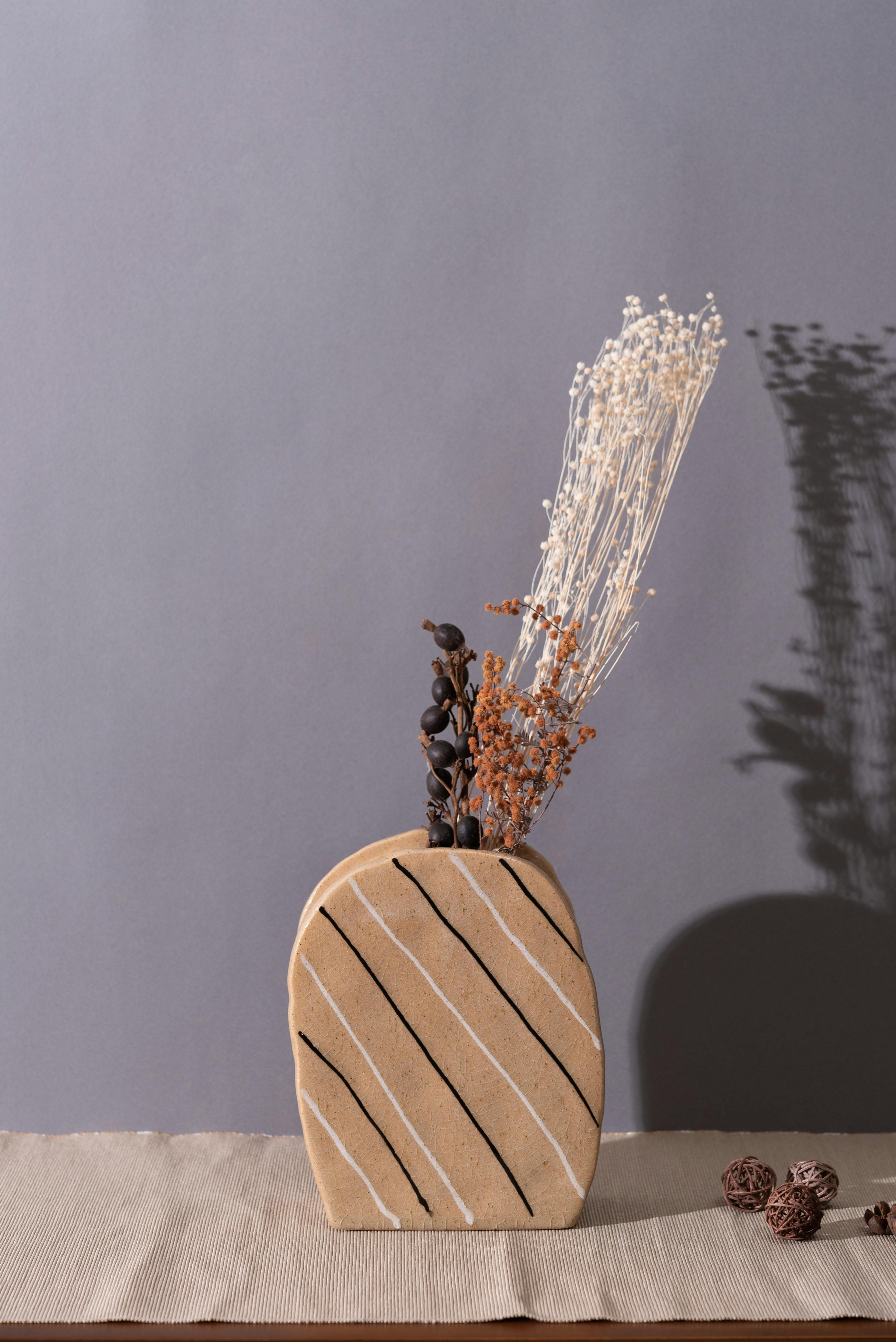 Room Essence フラワーベース W17×D7.5×H21 ベージュ 完成品 花瓶